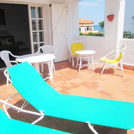Atico Cerca De La Playa En 1096 Appartement Llançà